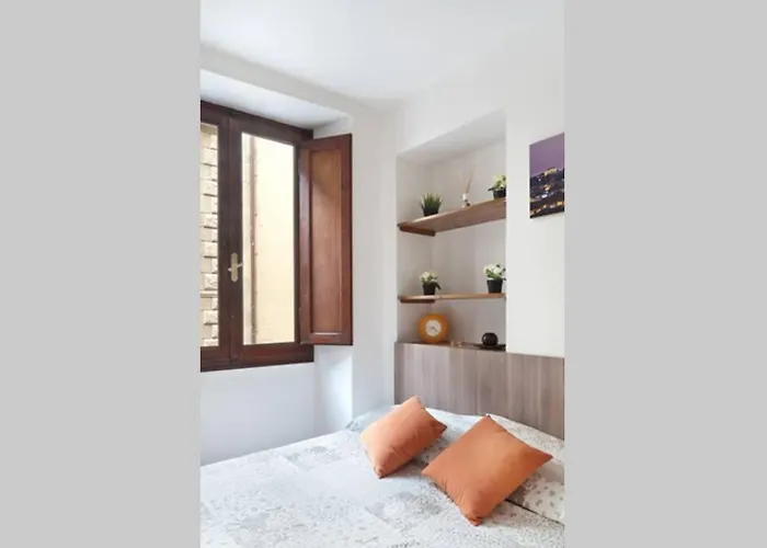 Portion Of Near Santa Croce Apartmán *